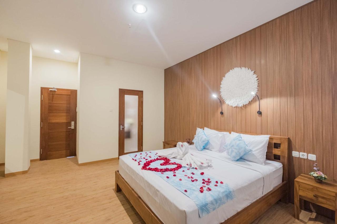 Caroline Guest House Canggu Dış mekan fotoğraf