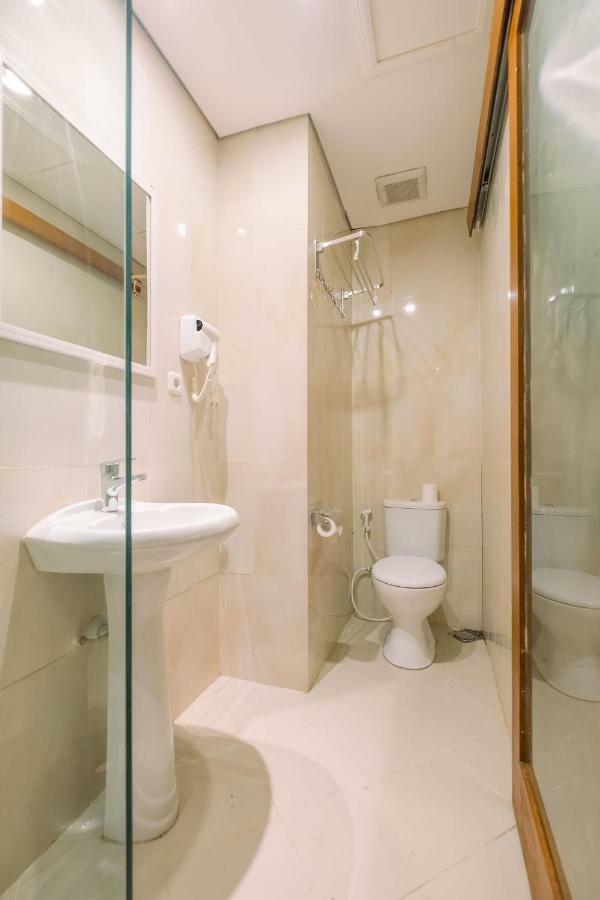 Caroline Guest House Canggu Dış mekan fotoğraf
